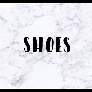 All shoes, all sizes! ⬇️👠👟👢